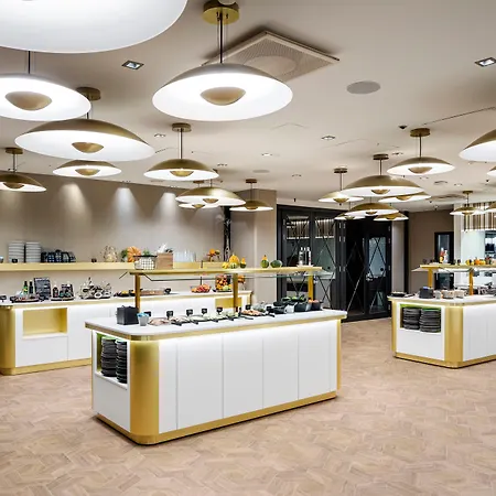 Crowne Plaza - Hesperia By Ihg Hotel