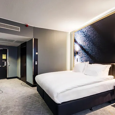 Готель Crowne Plaza - Hesperia By Ihg Гельсінкі