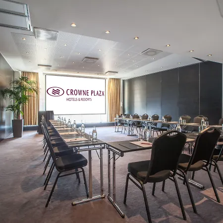 Hotel Crowne Plaza - Hesperia By Ihg